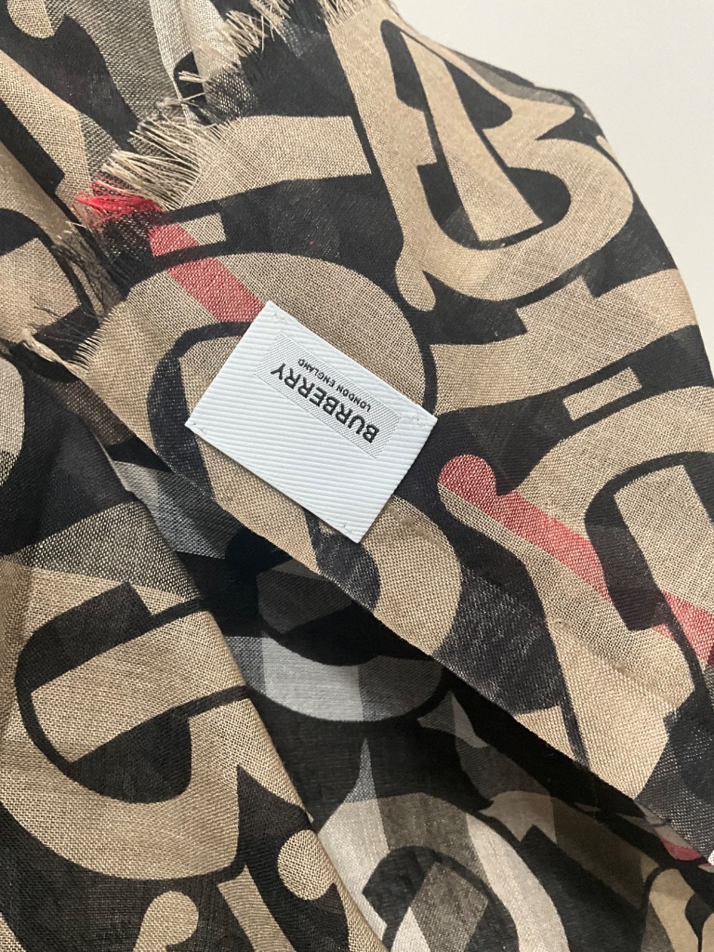 Burberry Scarf - Picture 4 of 8